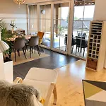 Atterseeperle - 80m2 Mit See- Und Gebirgsblick Apartamento Steinbach am Attersee