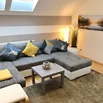 Appartamento Atterseeperle - 80m2 Mit See- Und Gebirgsblick