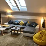 شقة Atterseeperle - 80m2 Mit See- Und Gebirgsblick