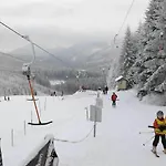 Atterseeperle - 80m2 Mit See- Und Gebirgsblick Apartamento