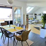 Atterseeperle - 80m2 Mit See- Und Gebirgsblick Apartman