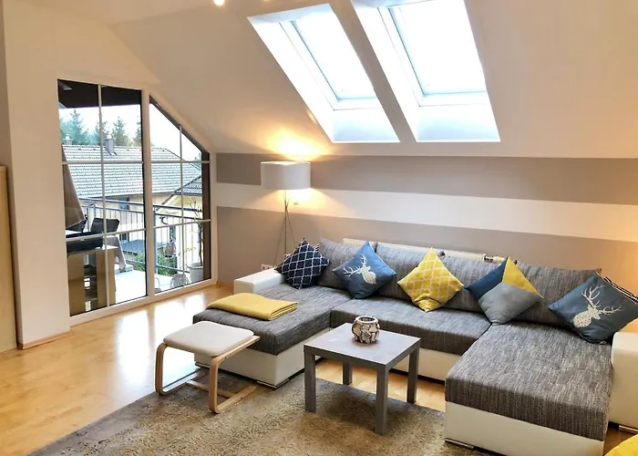 Atterseeperle - 80m2 Mit See- Und Gebirgsblick Daire