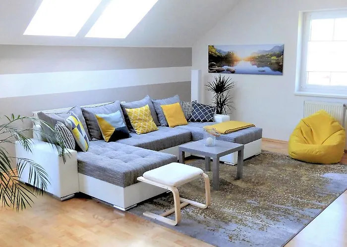 Atterseeperle - 80m2 Mit See- Und Gebirgsblick Apartman