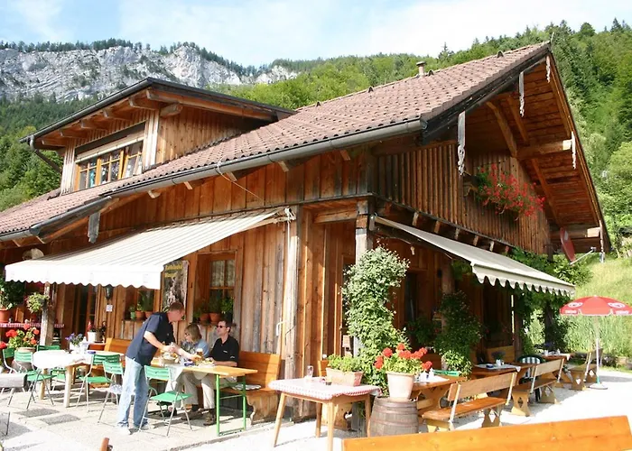 Atterseeperle - 80m2 Mit See- Und Gebirgsblick * Steinbach am Attersee