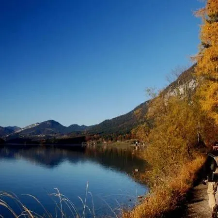 Appartement Atterseeperle - 80m2 Mit See- Und Gebirgsblick Steinbach am Attersee