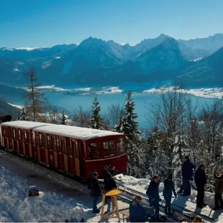 Atterseeperle - 80m2 Mit See- Und Gebirgsblick *