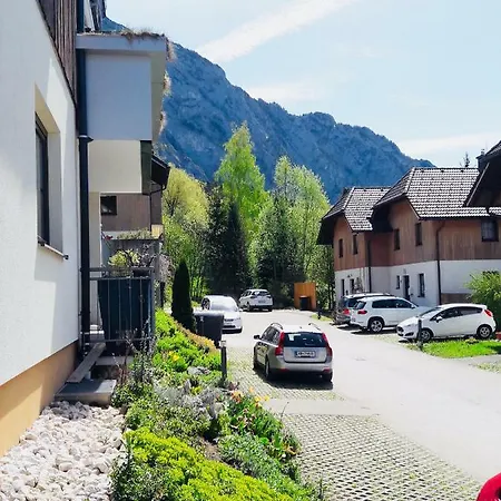 Appartement Atterseeperle - 80m2 Mit See- Und Gebirgsblick Steinbach am Attersee