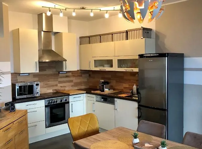 Atterseeperle - 80m2 Mit See- Und Gebirgsblick