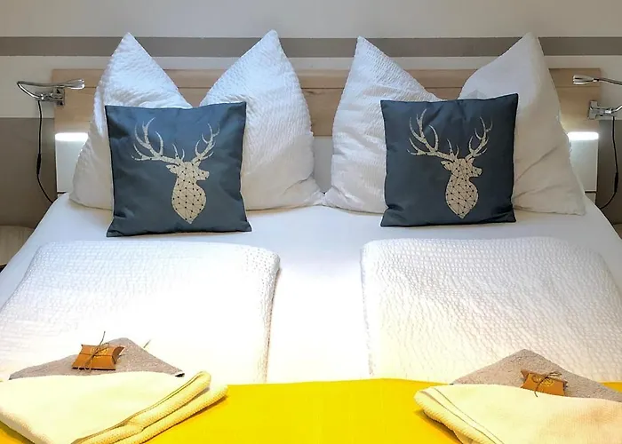 Atterseeperle - 80m2 Mit See- Und Gebirgsblick * שטיינבאך אם אטרזי