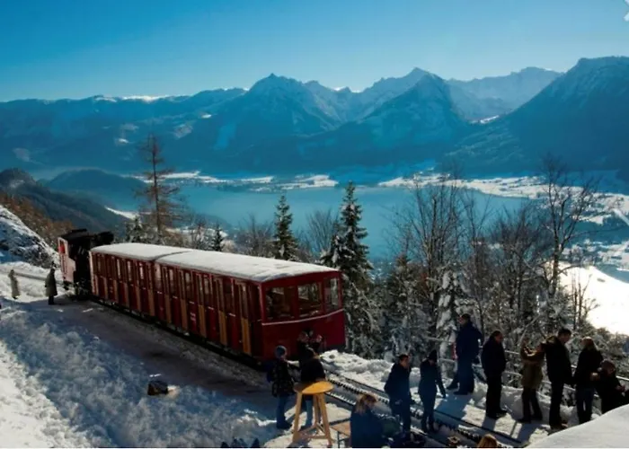 Atterseeperle - 80m2 Mit See- Und Gebirgsblick *